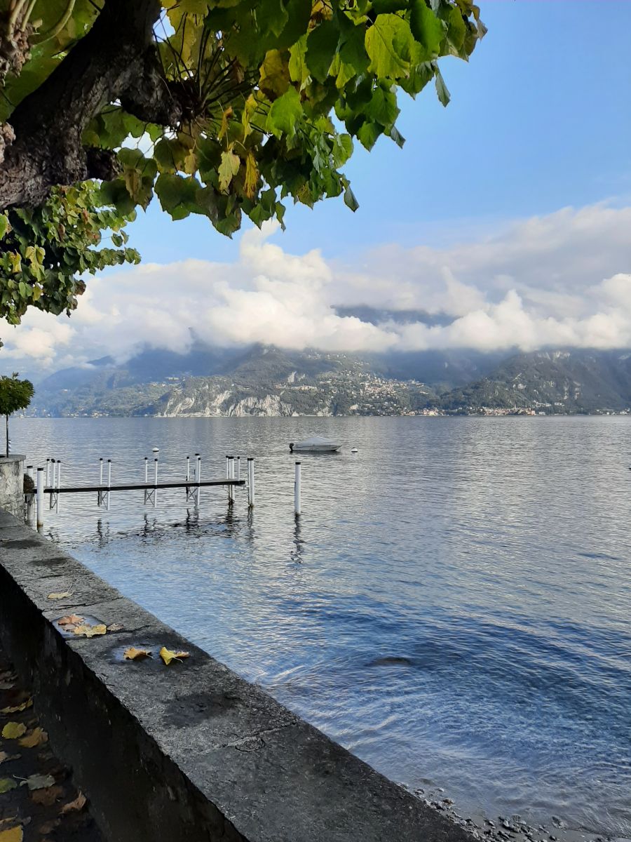 Oever Osteno Luganomeer/Ufer Osteno Luganersee