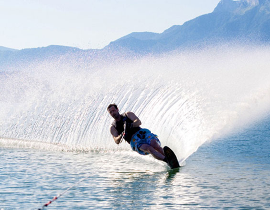 Surfschool & Watersporten